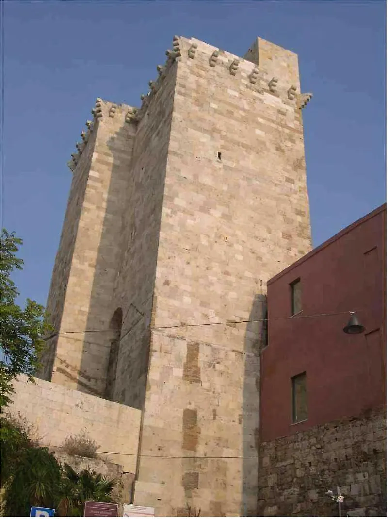 מלון קליארי Le Tre Stelle 2*,