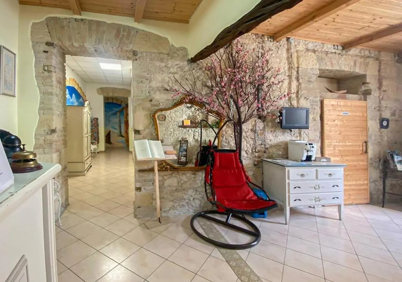 Hotel Le Tre Stelle Cagliari 2*,  Italia