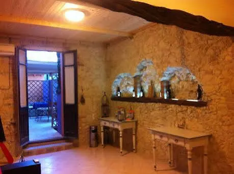 Le Tre Stelle Hotel Cagliari 2*,  Italy